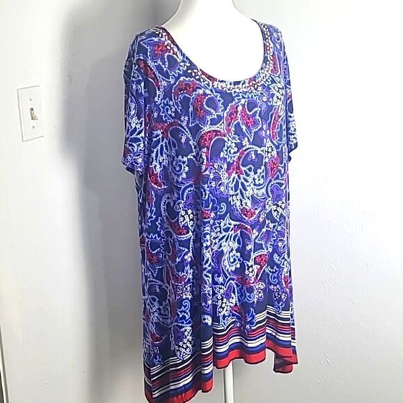 Lark Lane Tops - Lark Lane Red, White, Blue Tunic Top Longer on the Sides, Size 2X